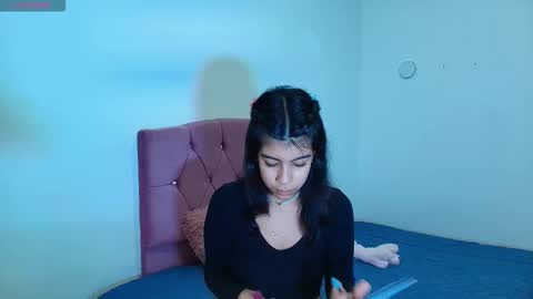 renata_velvet online show from March 30, 11:32 am