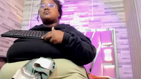 nataly online show from April 17, 11:23 am