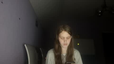 Eva online show from April 30, 8:25 pm