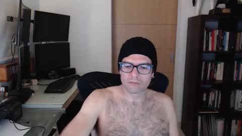 resinasa4 online show from April 13, 2:27 am