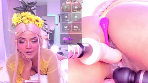 Snapshot of revy_black69 chatting on February 5, 5:53 pm Rebecca y sarih online show from February 5, 5:53 pm