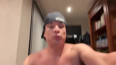 reyintrolp online show from November 13, 7:22 am