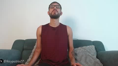 REY PABLO Independent online show from April 6, 7:26 pm