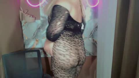        - mamerta online show from June 16, 7:45 am