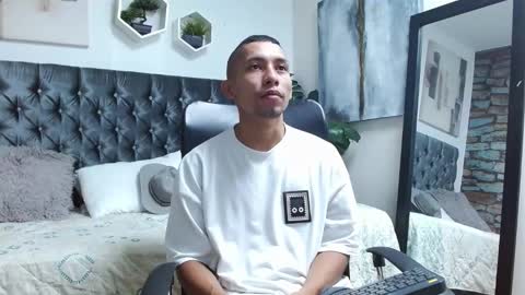 richar_voller online show from March 7, 11:29 am