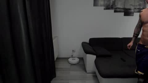 RichardDarell online show from February 16, 6:43 am