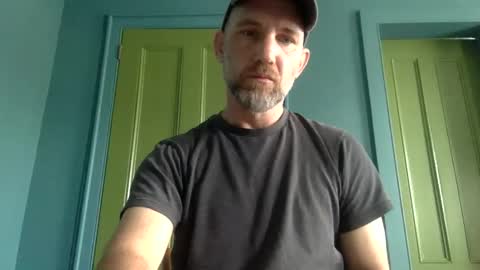 richheader online show from April 20, 1:36 pm