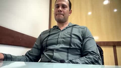 Rick Arian online show from November 18, 3:15 pm