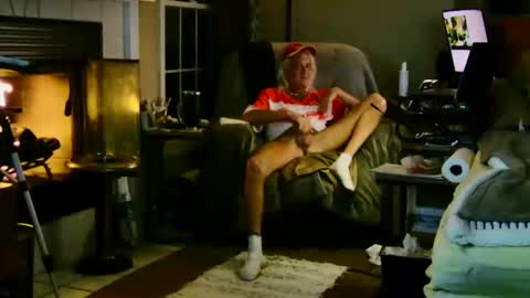 PINK HOLE TWINK online show from September 10, 3:40 am