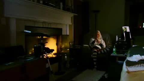 PINK HOLE TWINK online show from December 16, 5:14 am