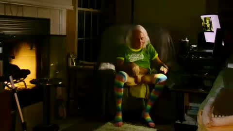 PINK HOLE TWINK online show from September 27, 4:43 am