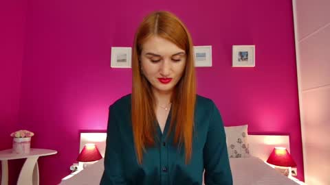 RihannaRichardson online show from February 17, 7:01 pm