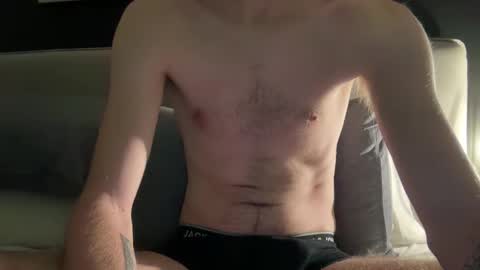 Snapshot of rileyman13xx chatting on December 7, 11:12 am rileyman13xx online show from December 7, 11:12 am