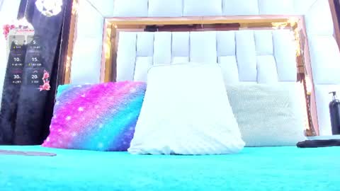 Riley online show from July 10, 11:48 am