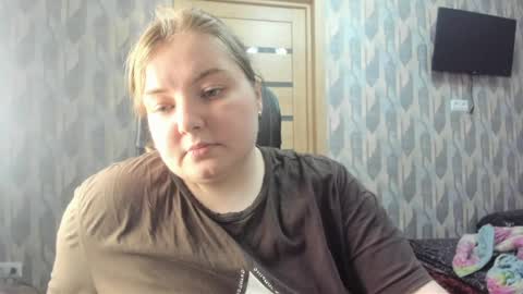 rina16 online show from March 25, 3:19 pm