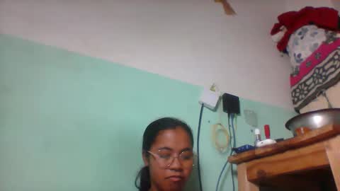 rinah856024 online show from April 23, 6:31 pm