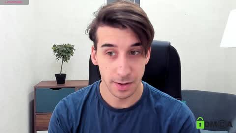 Snapshot of rishu_ chatting on January 18, 10:17 am VAnitas online show from January 18, 10:17 am