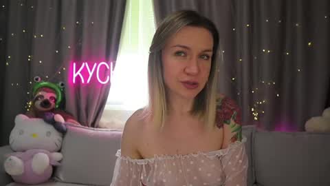 Rita online show from May 7, 3:02 am