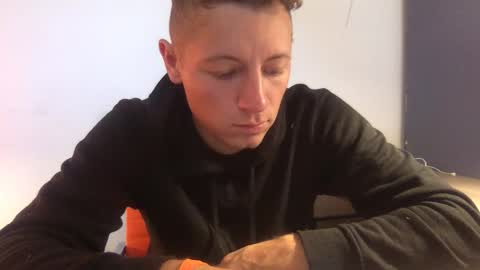 RoastingCorn online show from December 5, 8:17 pm