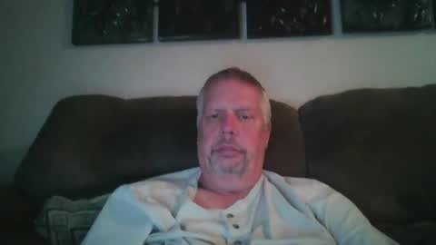 Snapshot of rob9271963 chatting on January 27, 12:12 am Rob online show from January 27, 12:12 am