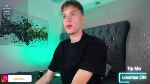 Robbin online show from March 22, 5:22 am