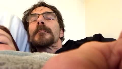 robburt374 online show from January 17, 10:23 pm