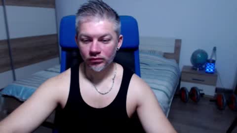 robbyshawz online show from December 23, 5:35 am