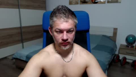 robbyshawz online show from April 7, 4:47 am