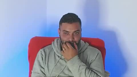 Stiven - online show from November 5, 8:16 am