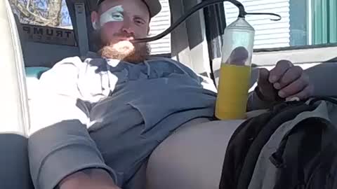 robertd5094 online show from January 19, 9:02 pm