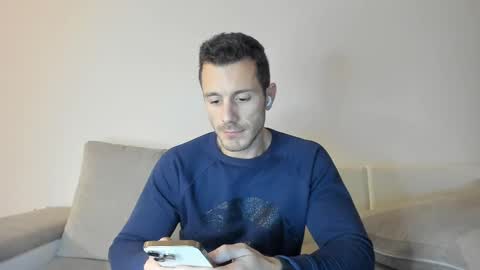 roberto4ever online show from February 13, 4:28 pm