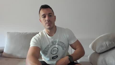 roberto4ever online show from October 1, 5:06 am