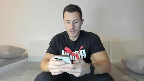 roberto4ever online show from February 11, 6:11 pm