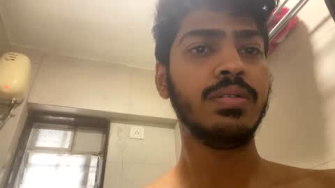 Robertsalia online show from December 4, 4:37 am