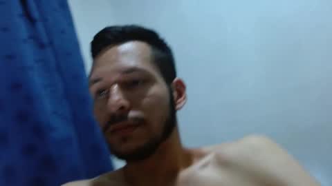Snapshot of robinhotsexy chatting on October 7, 3:13 am robinhotsexy online show from October 7, 3:13 am