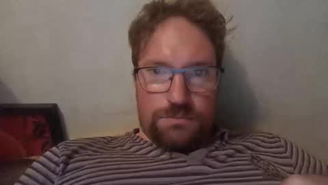 Snapshot of robinouhot chatting on October 21, 1:44 am robinouhot online show from October 21, 1:44 am