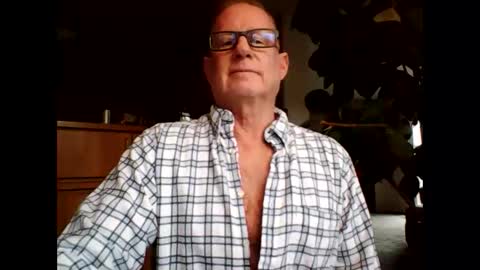 robo0000 online show from December 16, 7:31 pm