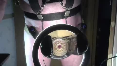 Robodickmilker online show from May 6, 4:07 am