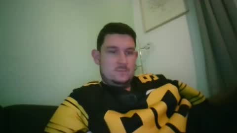 Robin online show from September 14, 9:05 pm