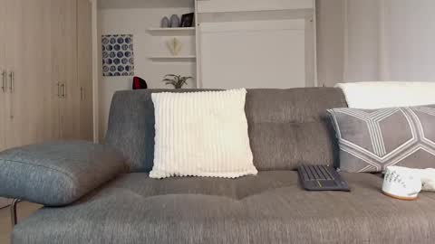 roby_millerr online show from February 22, 2:30 pm