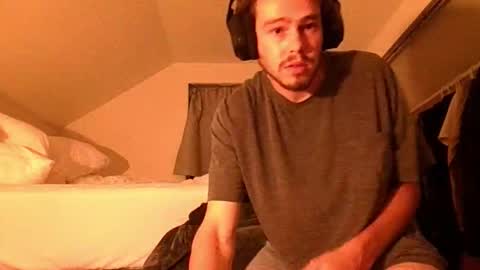 Snapshot of rock_steady9 chatting on October 18, 8:07 am RockSteady online show from October 18, 8:07 am