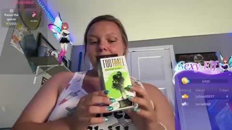 RocketBaddieRips online show from June 18, 3:56 am