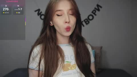 rocketsgirl online show from March 12, 7:01 am