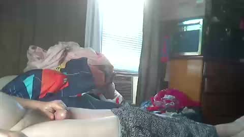 Snapshot of roddy69er chatting on October 10, 2:56 pm roddy69er online show from October 10, 2:56 pm