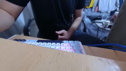 rokettttt online show from March 23, 12:04 am