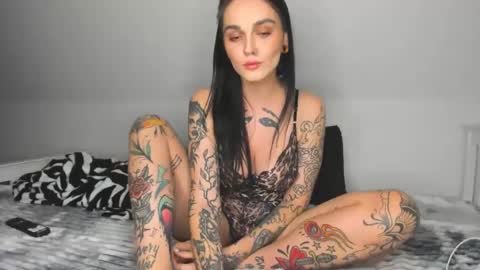 rokiinbaby online show from March 3, 9:15 pm