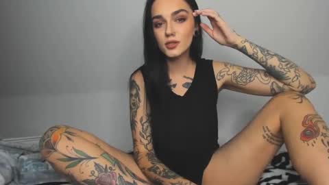 rokiinbaby online show from December 4, 8:45 pm