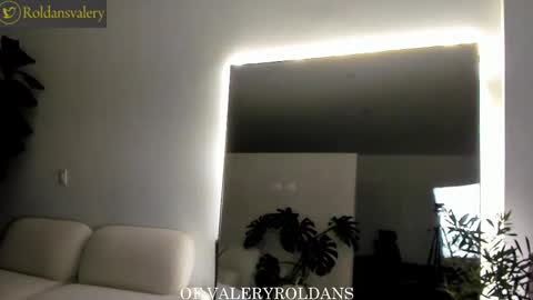 Valery Roldans online show from October 28, 5:52 am