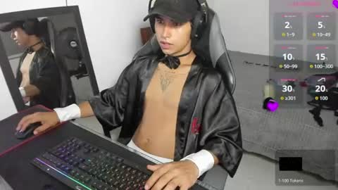 rolito18cm online show from July 29, 3:28 am