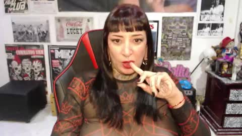 Rolly online show from February 3, 2:53 am